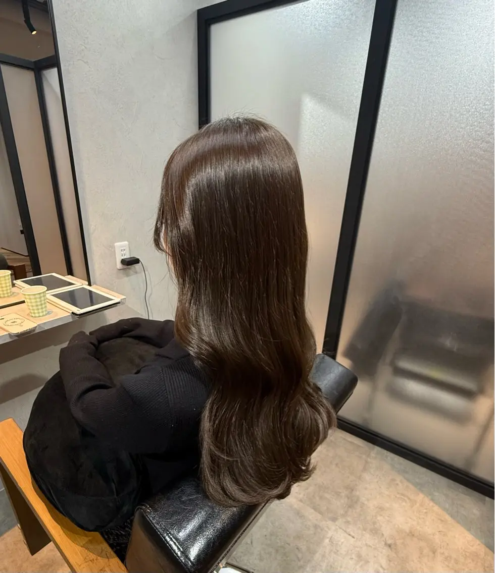 ロング カラー ヘアカラー トリートメント soi 💜AYAKOのヘアスタイル