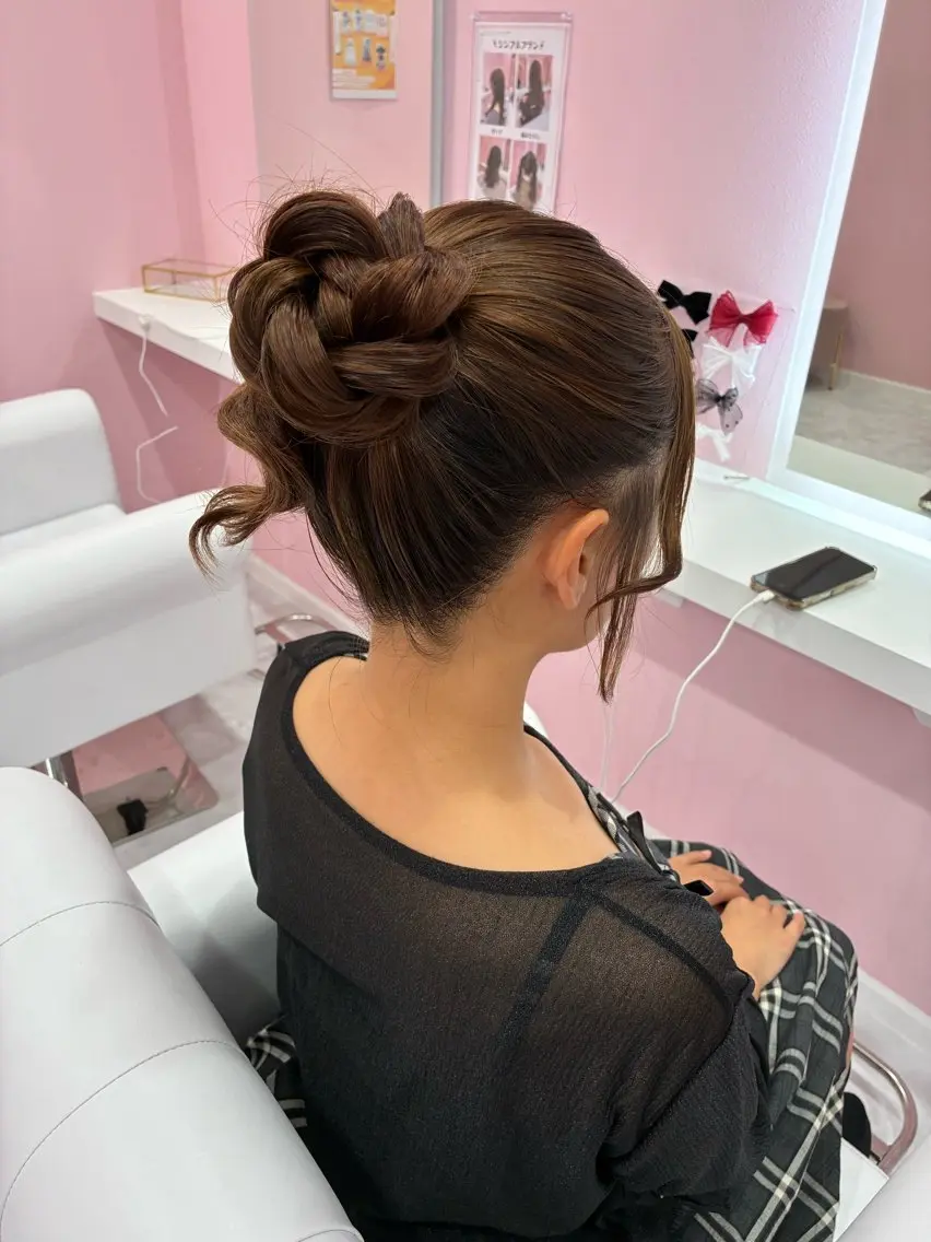 ロング お団子ヘア ヘアセット メモワール໒꒱ Yuikaのヘアスタイル