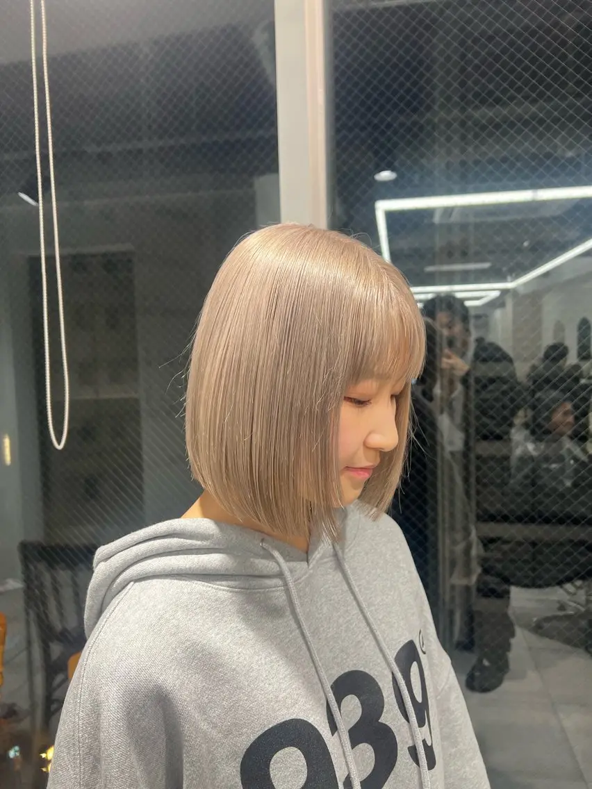 ミディアム カラー カット ヘアカラー トリートメント 赤みゼロ/透明感 カラー🌿KANTAのヘアスタイル