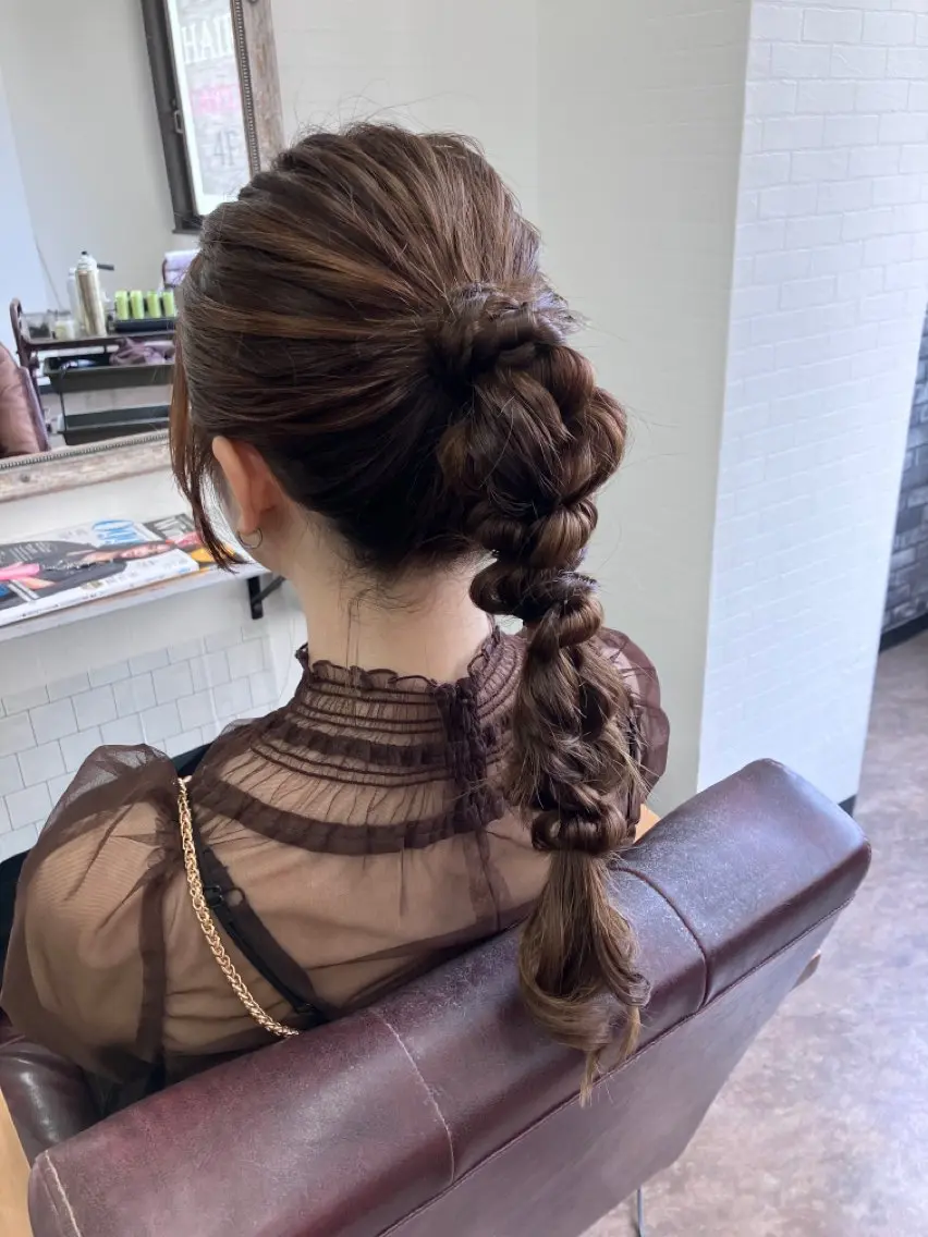 ヘアセット9:00、9:30スタート 早朝料金込みの写真