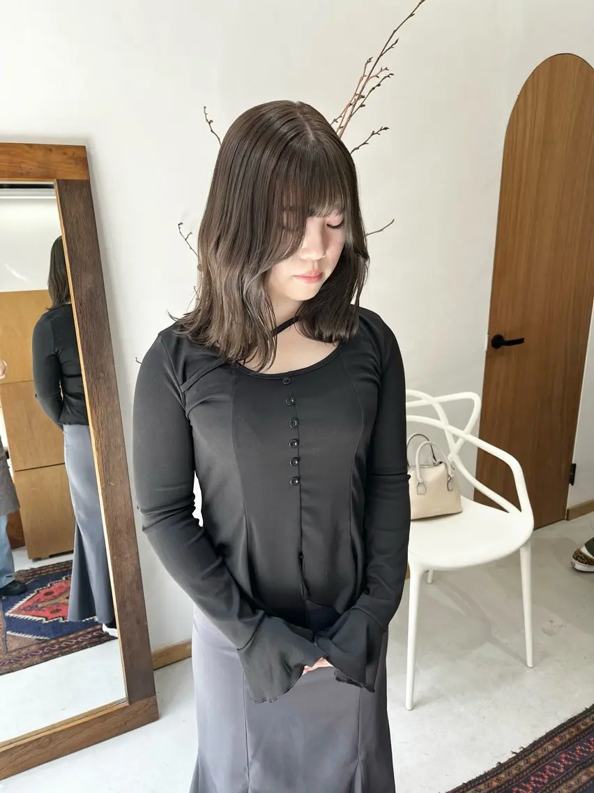ミディアム カラー ヘアアレンジ ブリーチ ダブルカラー ブリーチなしカラー ena/ブリーチなし 透明感・レイヤー🎀のヘアスタイル