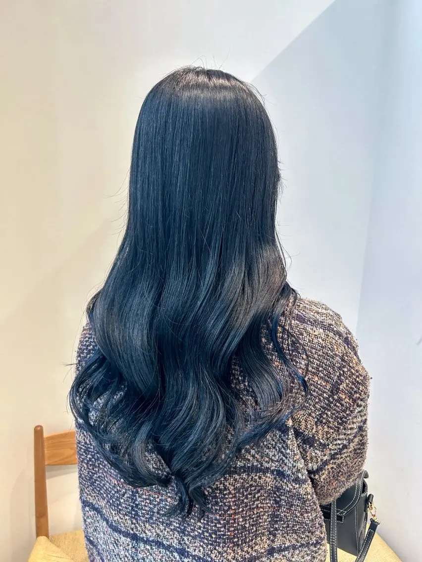 ロング カラー ヘアアレンジ カット ヘアカラー トリートメント yuka .のヘアスタイル