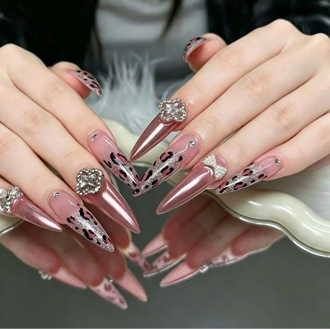 ネイル 長さ出し ジェルネイル 韓国ネイル ネイルチップ ワンホンネイル ハンドネイル NEM.nail studio 京都店のネイルデザイン