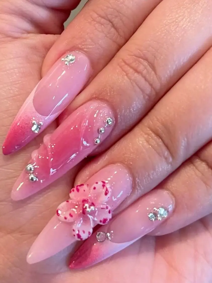 ネイル ハンドネイル Rina Nail.Novaのネイルデザイン