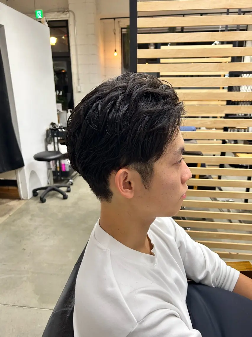 メンズ 1回で綺麗になる 髪質改善 小山光のヘアスタイル
