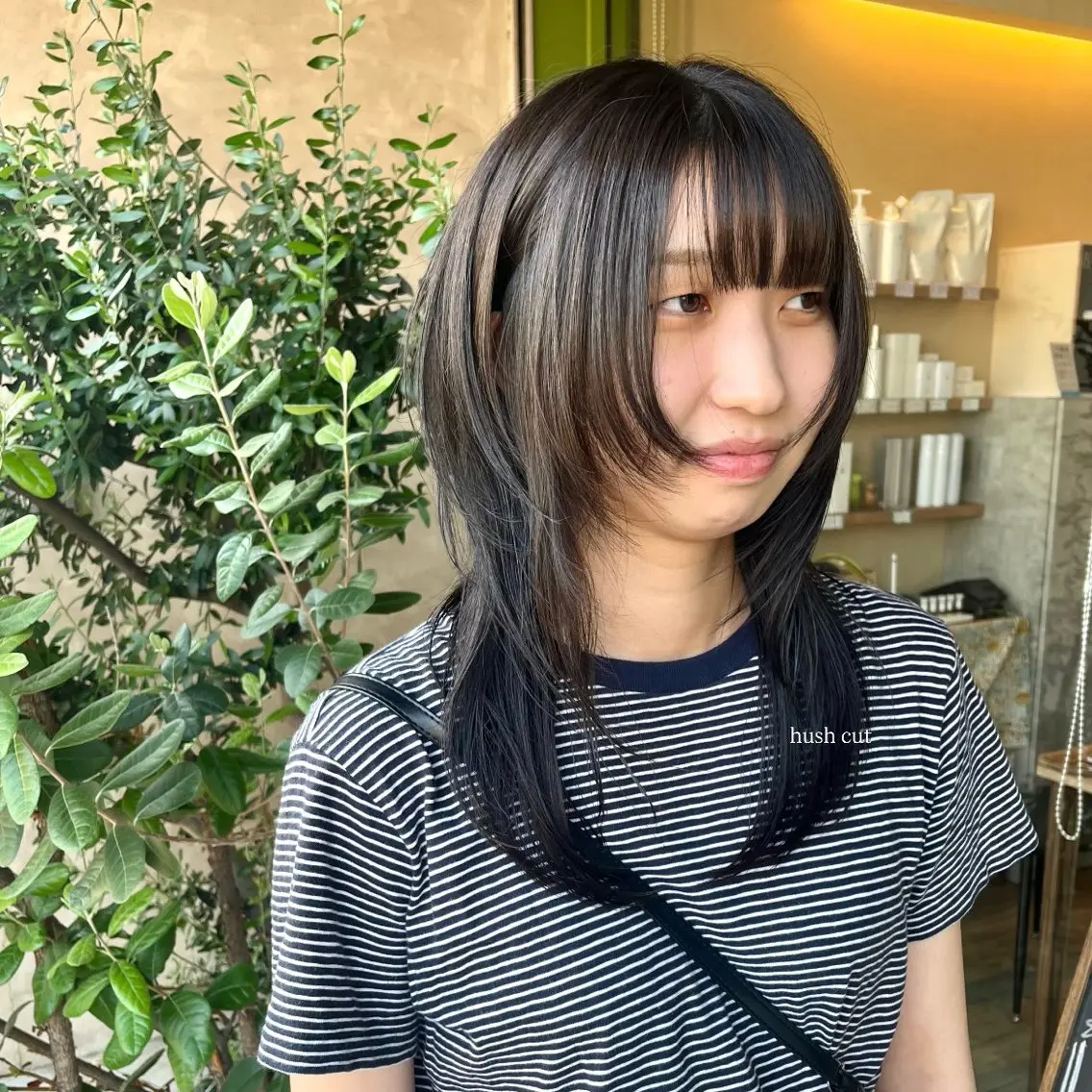 セミロング レイヤー/透明感艶 カラー丸山ななほのヘアスタイル