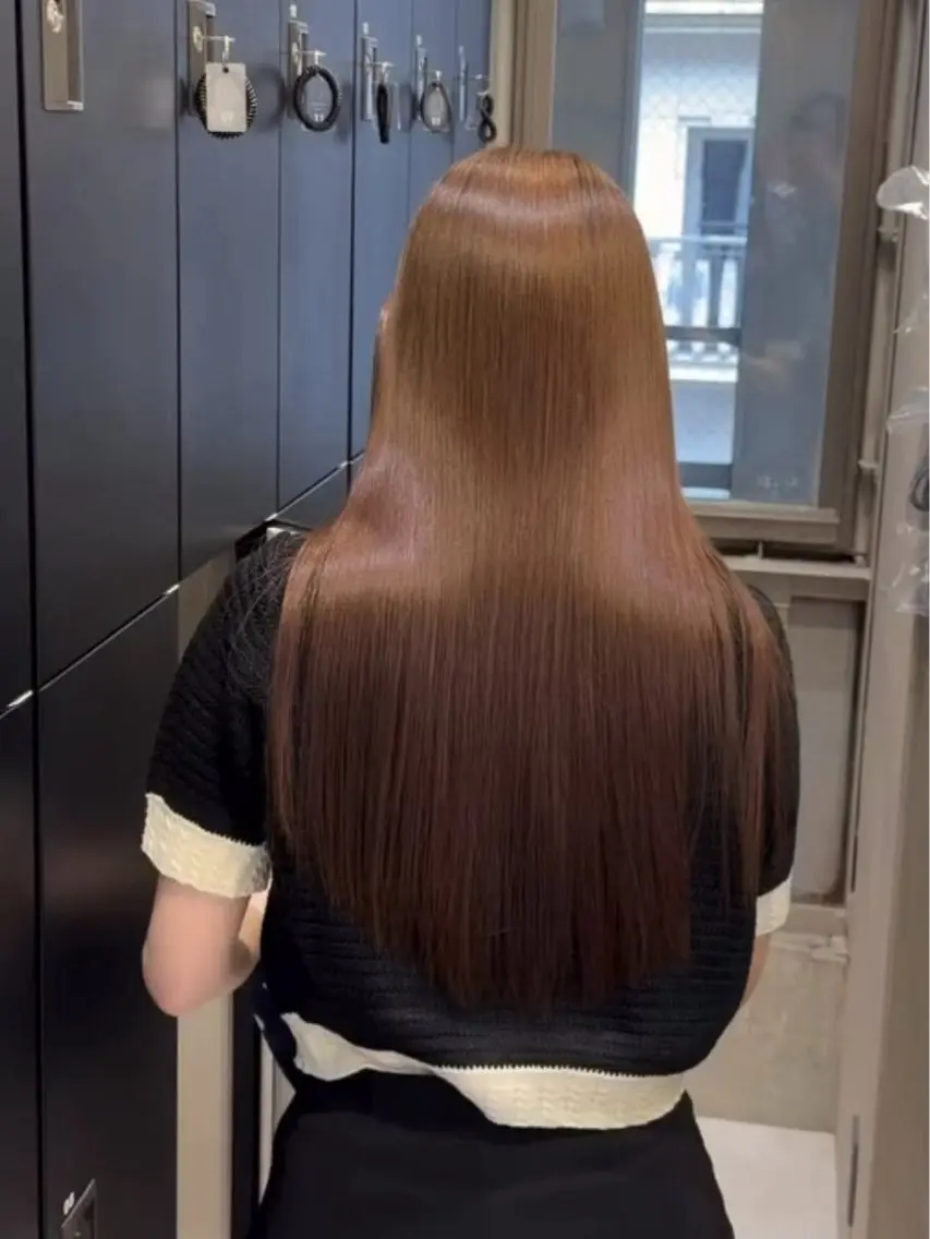 ロング 🩷似合わせカラー 💙小顔レイヤー田中のヘアスタイル