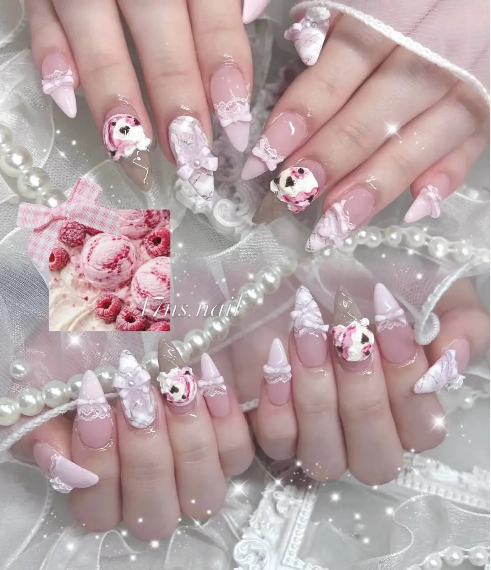 ネイル ˚✧🆕スタッフ🍥 NanAsE⁺✧༚のネイルデザイン