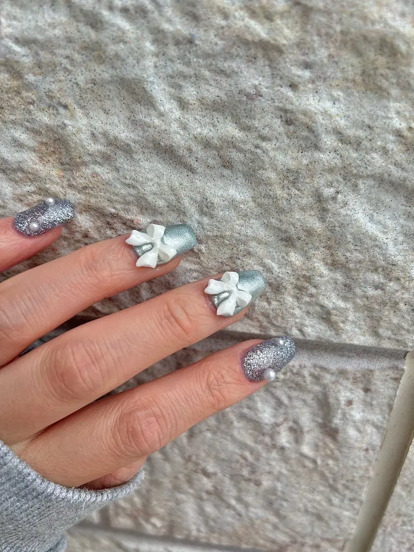 ネイル フラッシュネイル キラキラネイル マグネットネイル ミラーネイル ネイルチップ Hani nailのネイルデザイン