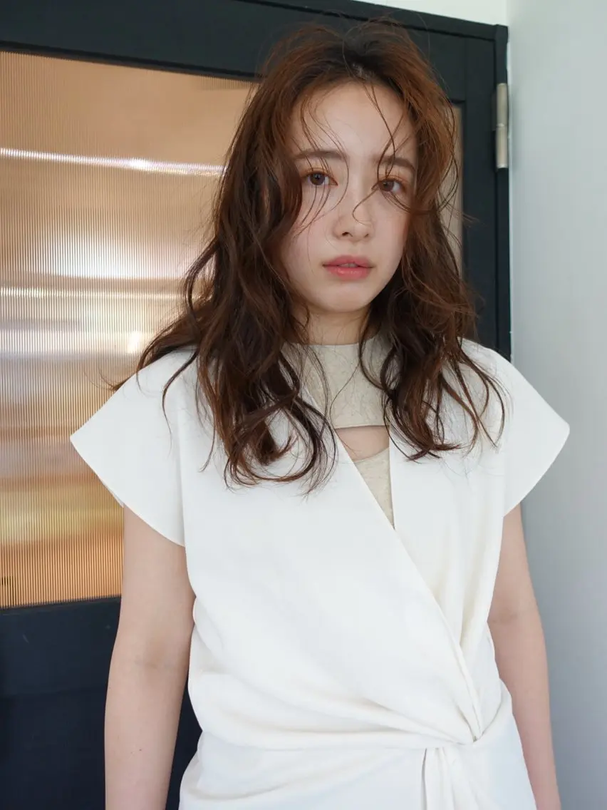 ロング 透明感カラー 🎀エリコ🌈のヘアスタイル