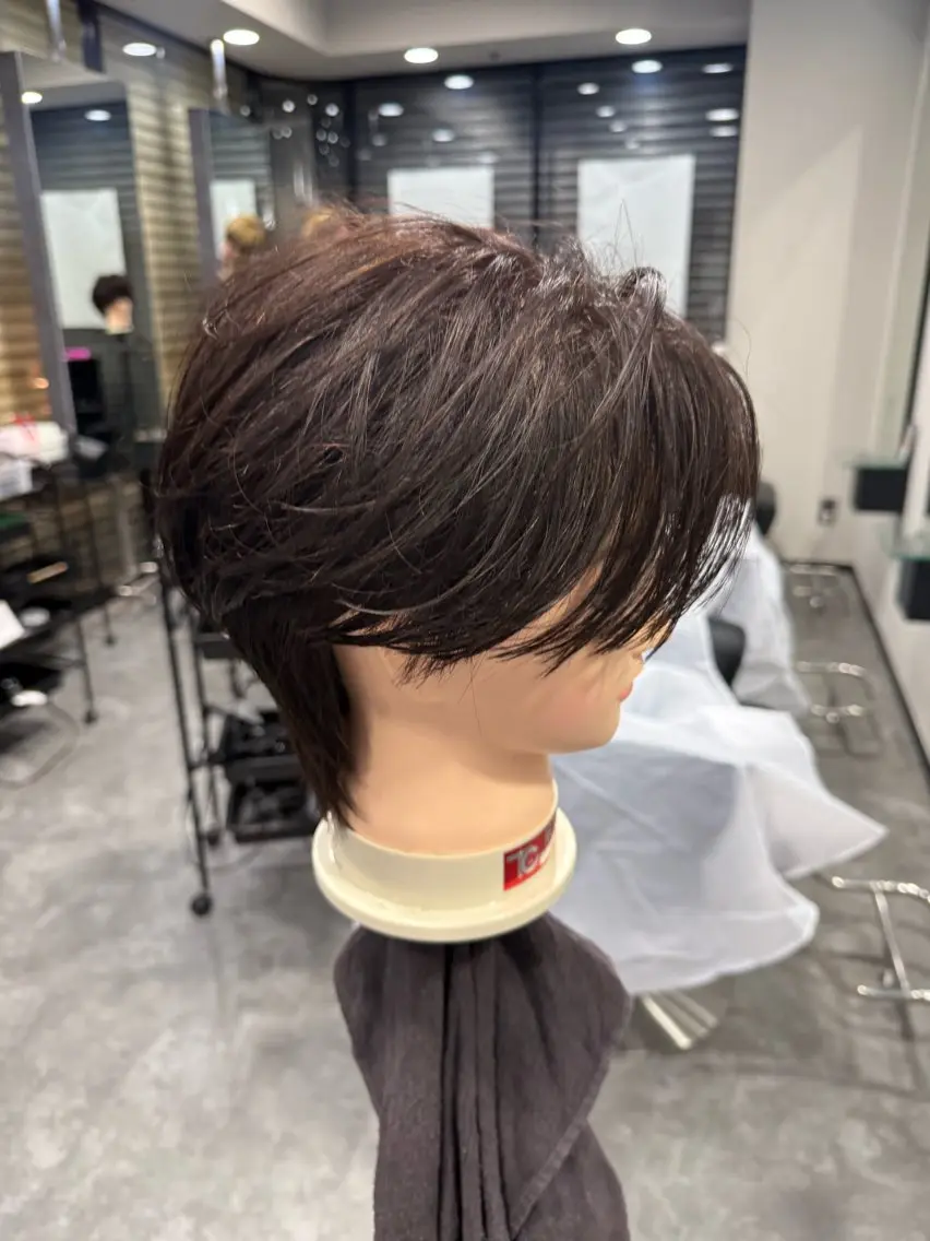 メンズ フェザーパーマ メンズパーマ 本田 有里のヘアスタイル