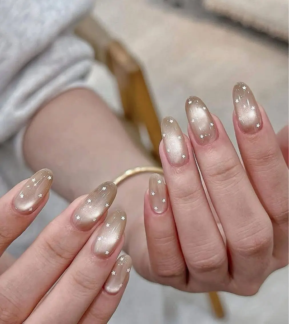セミロング T&D NailSalonのネイルデザイン