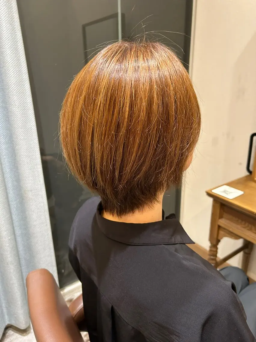 ショート ショートヘア カット 縮毛矯正 穐山 翔也のヘアスタイル