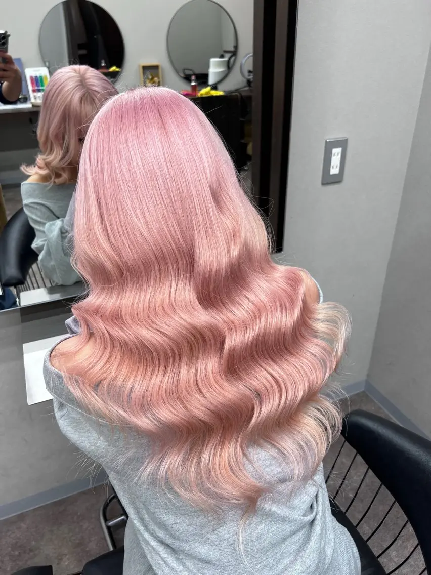ロング カラー ブリーチ・エクステ 🎀メイのヘアスタイル