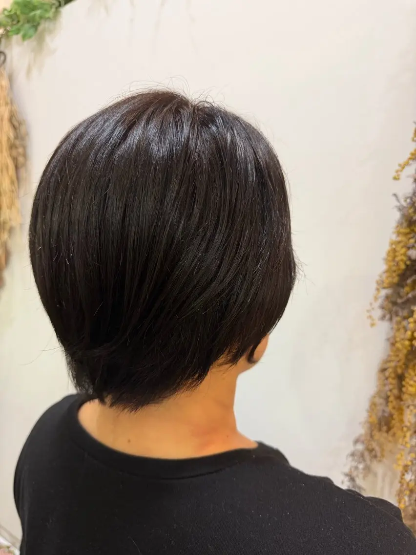 ショート カラー ヘアカラー 永井 里歩のヘアスタイル