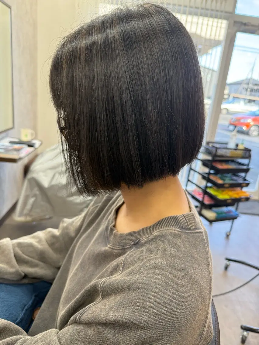 ミディアム ボブ 戎 歩のヘアスタイル