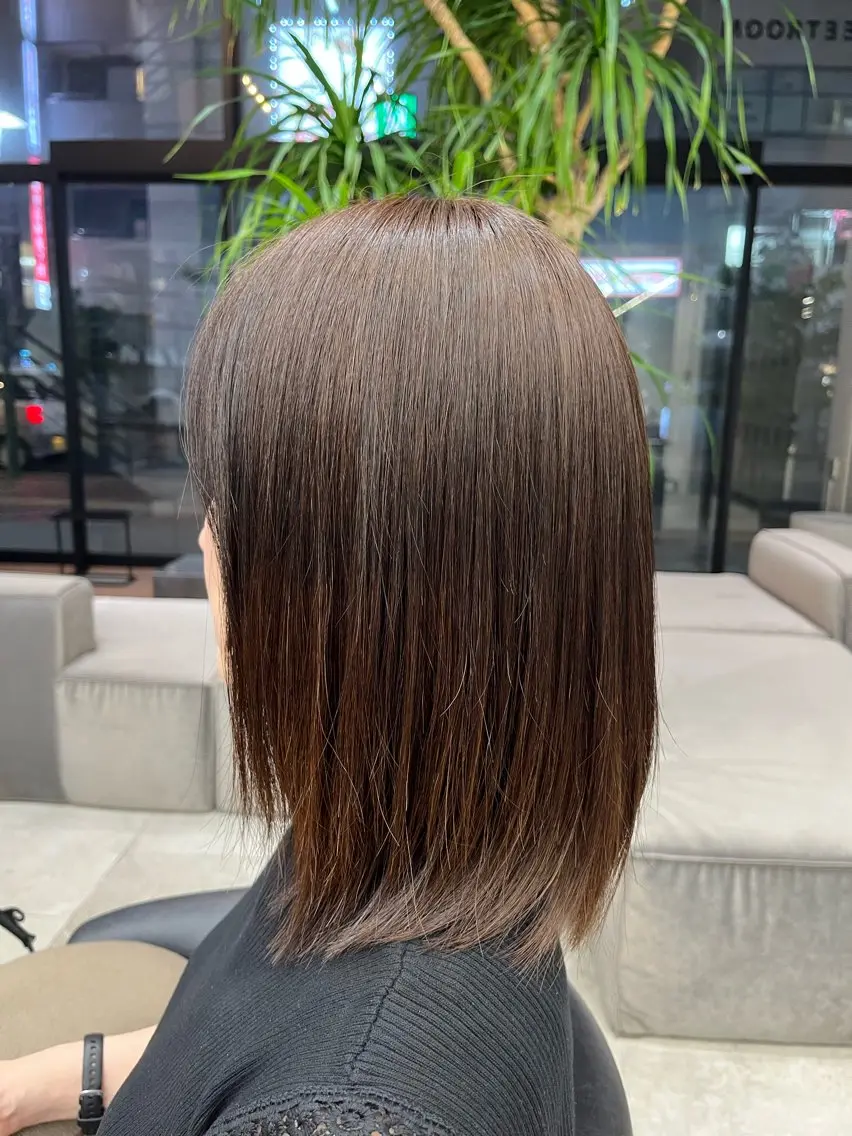 セミロング 縮毛矯正 ☕️いいじま まなみ🫖のヘアスタイル