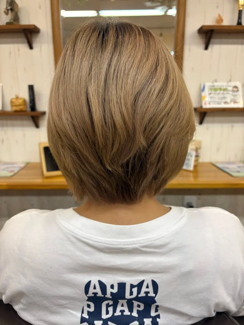 ショート ショートボブ ボブ ショートヘア カット 大久保 藍梨のヘアスタイル
