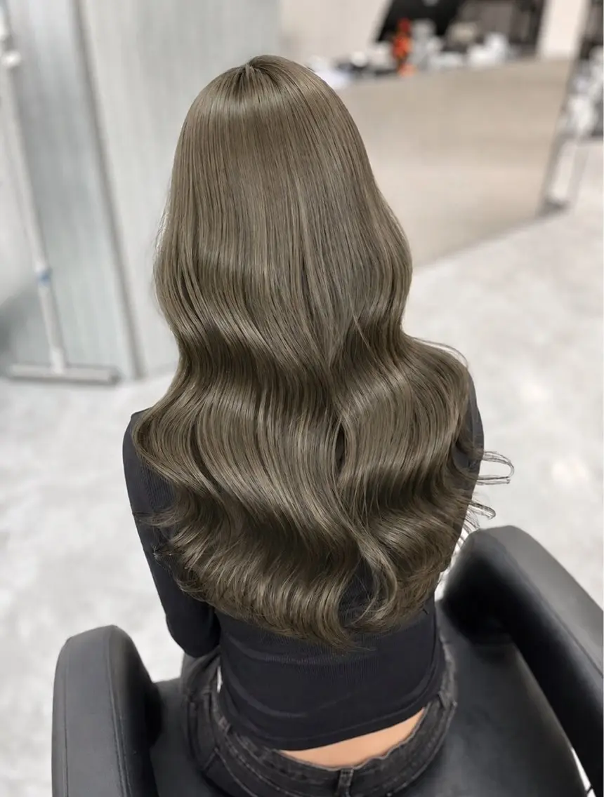 ロング カラー ベージュカラー 透明感カラー オリーブベージュ ヘアカラー 透明感カラー🪽┊︎ Honoka🎀のヘアスタイル