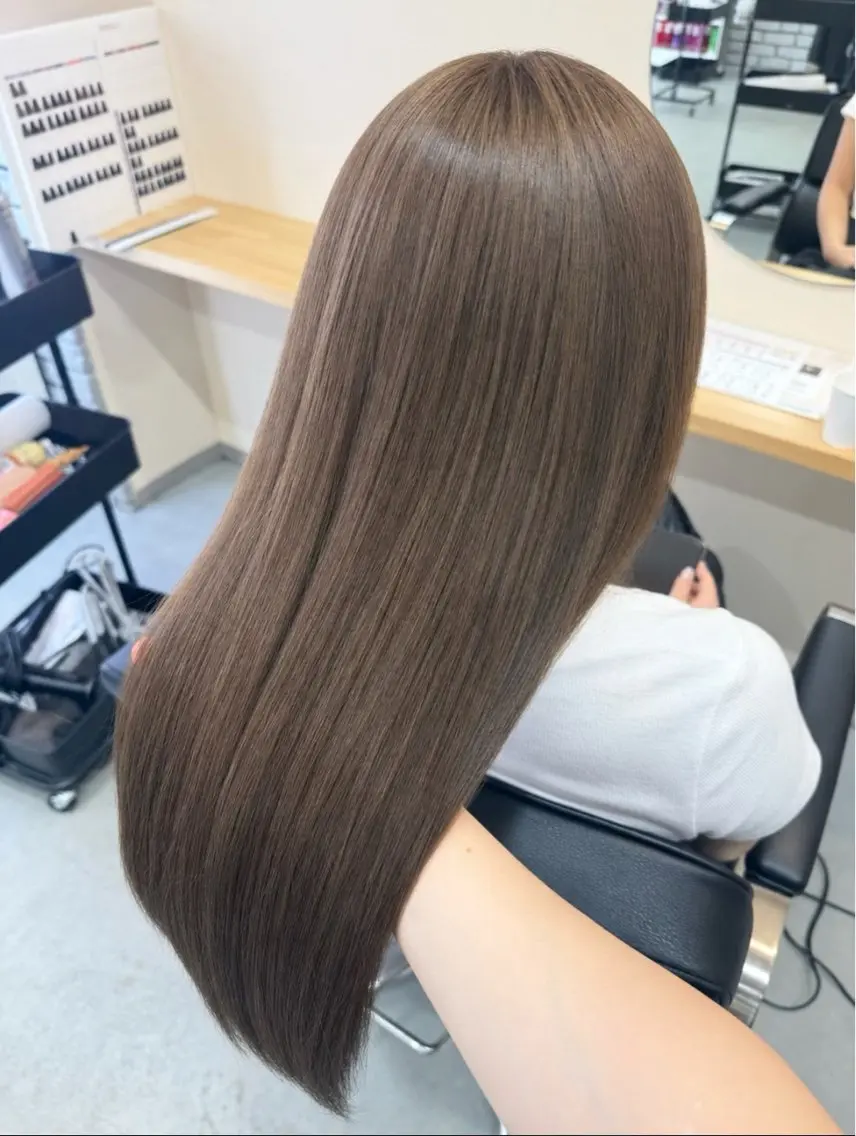 ロング カット ヘアカラー トリートメント 🍒透明感カラー /ダブルカラー🍒のヘアスタイル