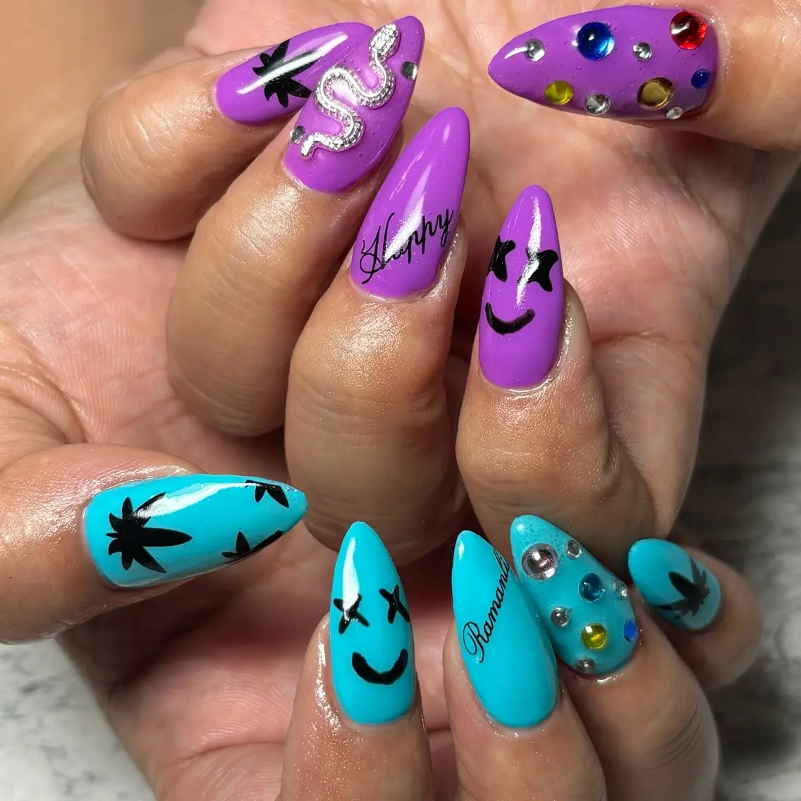 ネイル Muu.nail 🉑早朝深夜🉑のネイルデザイン