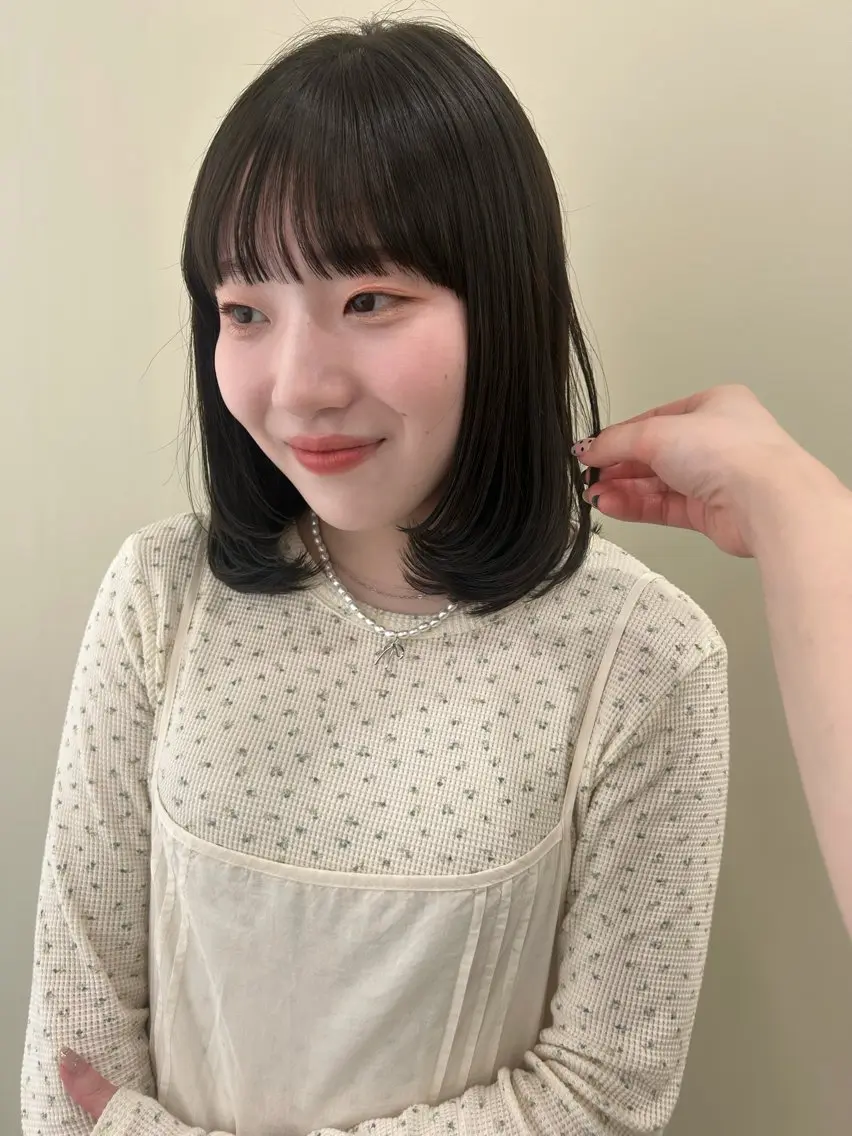セミロング カラー グレージュ カット ヘアカラー トリートメント 透明感カラー レイヤー/むつきのヘアスタイル