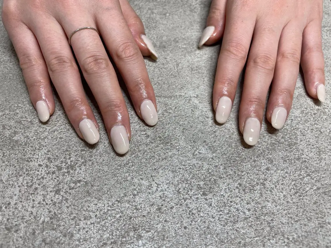 ネイル ハンドネイル mogunail &blowのネイルデザイン
