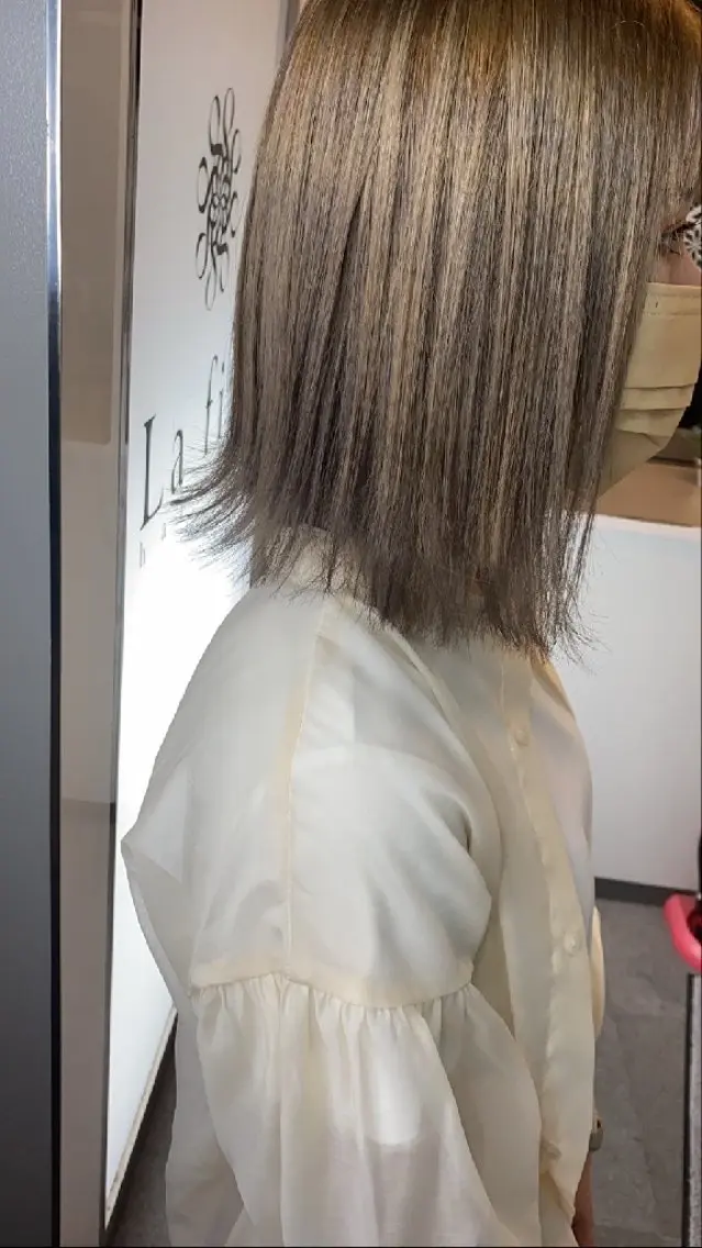 ミディアム カット ヘアカラー 新村 泰幸のヘアスタイル