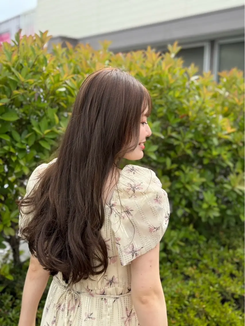 前髪カット+イルミナカラー(イルミナカラーはメーカーです)+シャンプーの写真