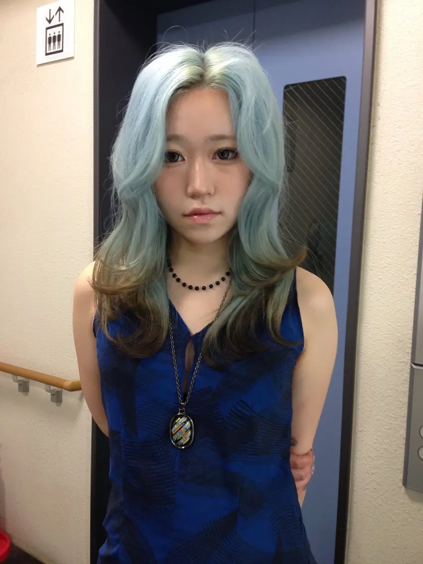 セミロング ヘアカラー カラーモデル募集中 Rei🐈⬛/大宮のヘアスタイル