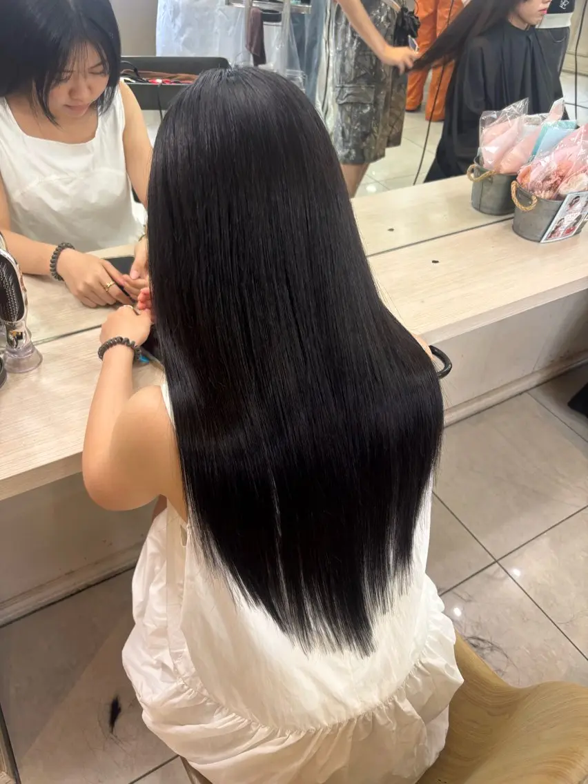 ロング カラー ヘアアレンジ メンズ カット ヘアカラー エクステ ヘアセット 羽エク指名No1✨️ シールエク🌙しぇるのヘアスタイル