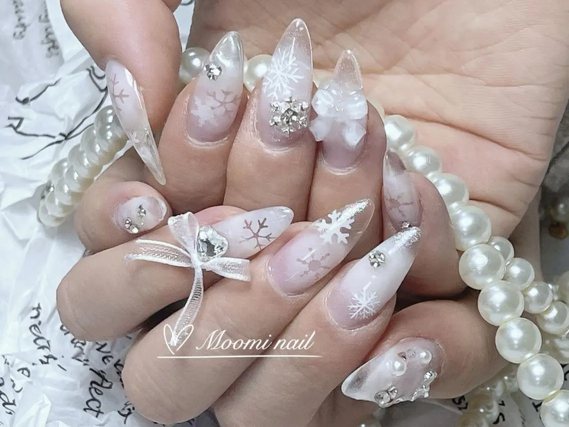 ネイル 長さ出し ジェルネイル グラデーション 韓国ネイル マグネットネイル moomi nail スカルプ専門のネイルデザイン
