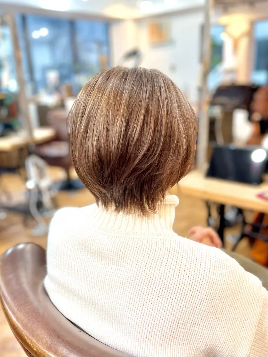 ショート カラー ヘアカラー ヘッドスパ ERIKA/ ハイライト/ショートのヘアスタイル