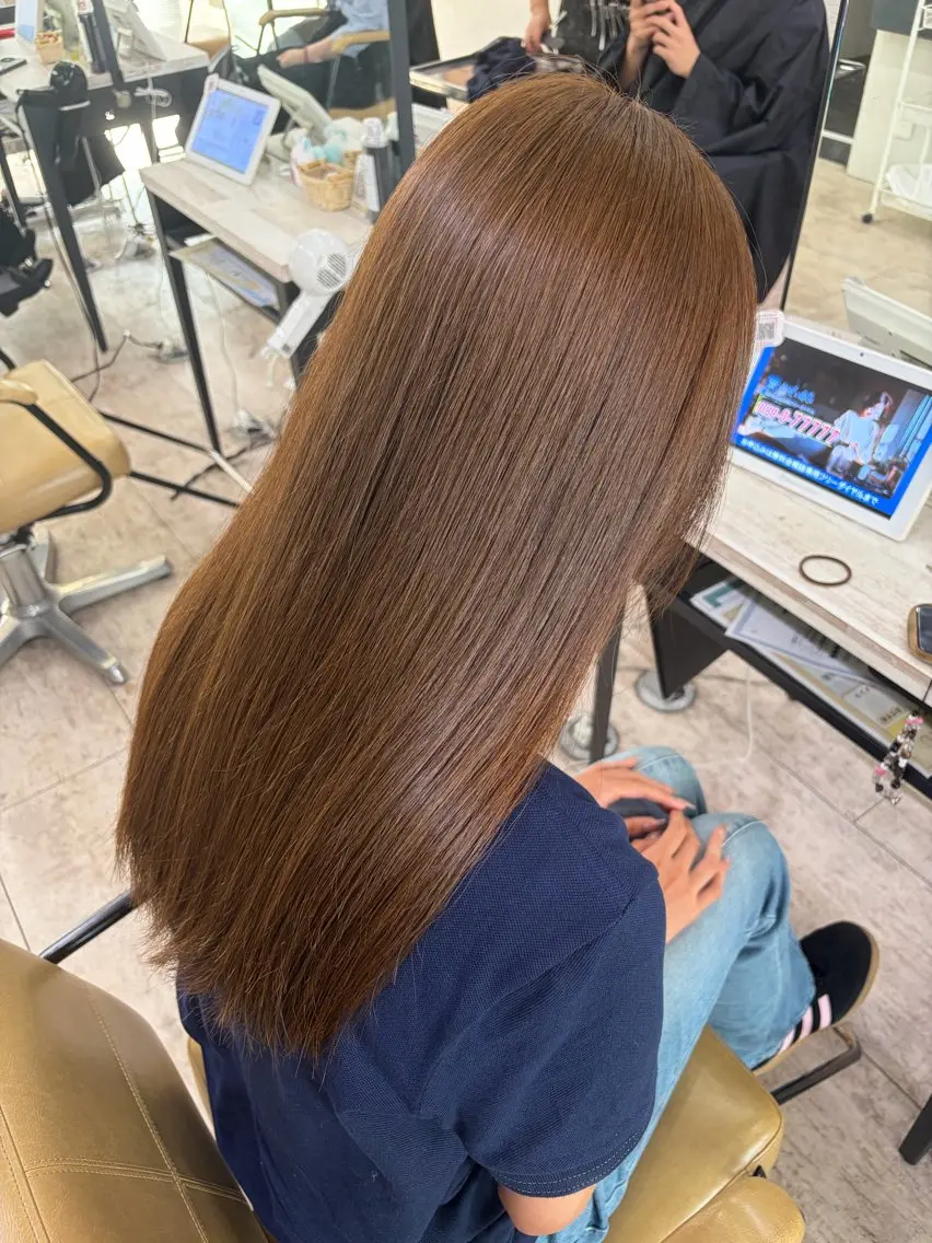 セミロング ヘアカラー トリートメント 🍒Nagisa 🍒のヘアスタイル