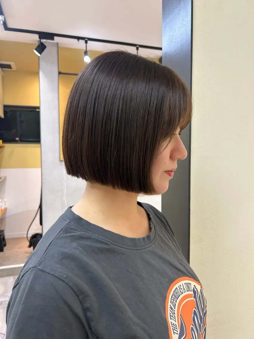 ショート カラー ボブ カット ヘアカラー トリートメント hubhair レイヤー/透明感のヘアスタイル