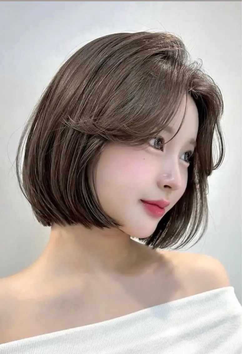 ショート 韓国風レイヤーカラー ライムのヘアスタイル