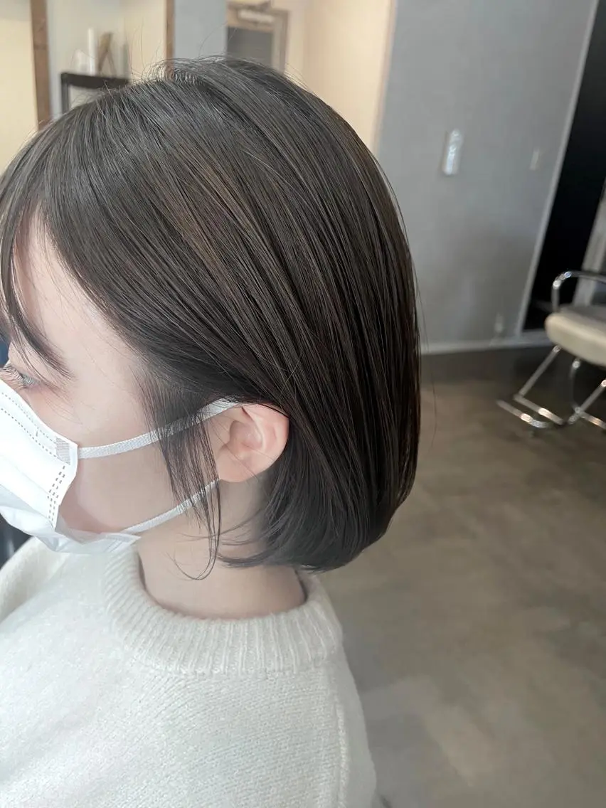 ✨期間限定✨ 自然な前髪縮毛矯正+小顔カット+超音波ハホニコトリートメントの写真