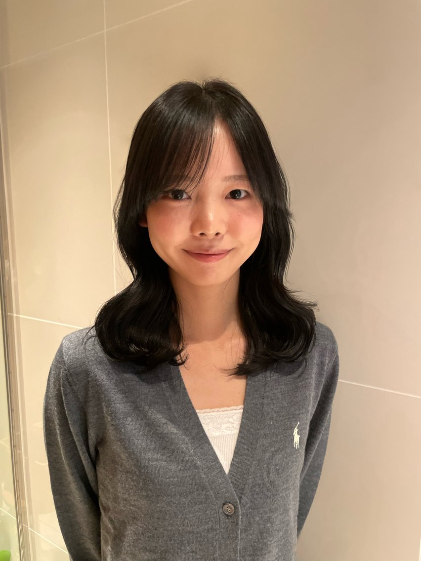 セミロング カラー 透明感カラー グレージュ カット パーマ レイヤー/縮毛矯正 🪄chihiroのヘアスタイル