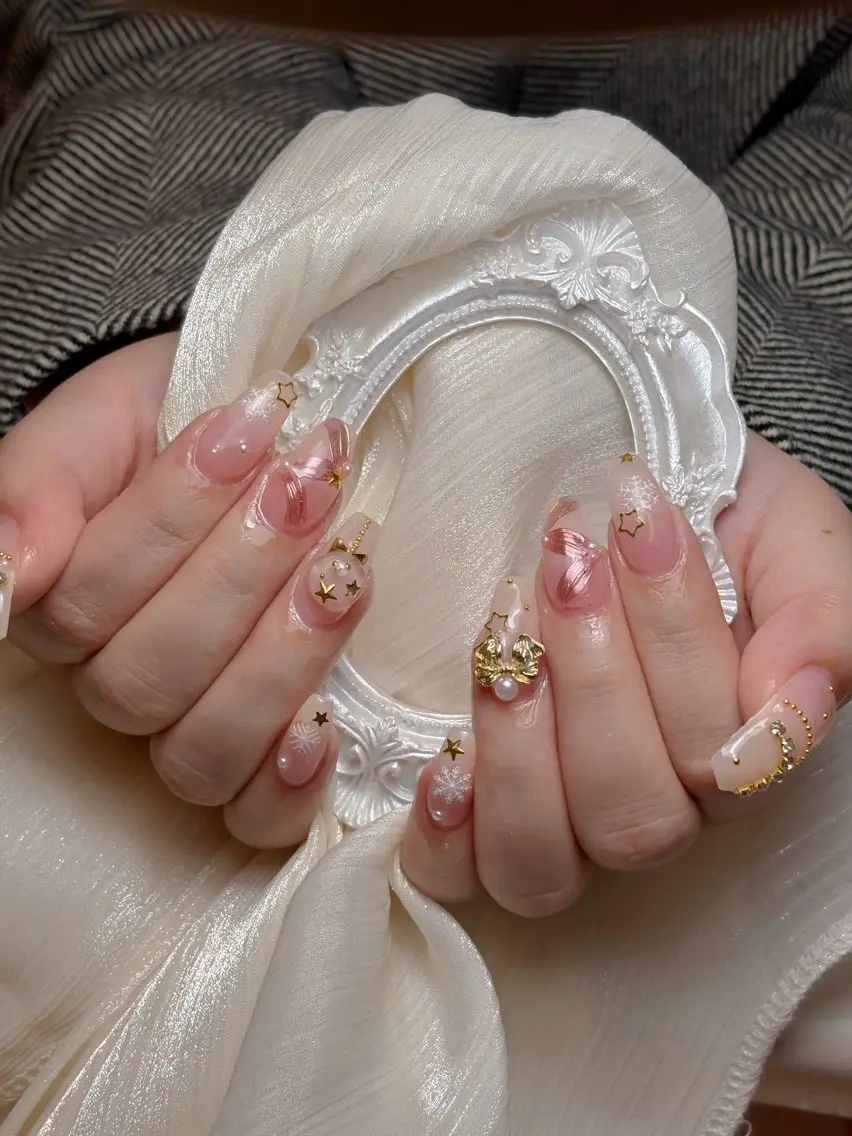 ネイル ハンドネイル ハンドケア ネイル👑クイーンズ NailQueensのネイルデザイン