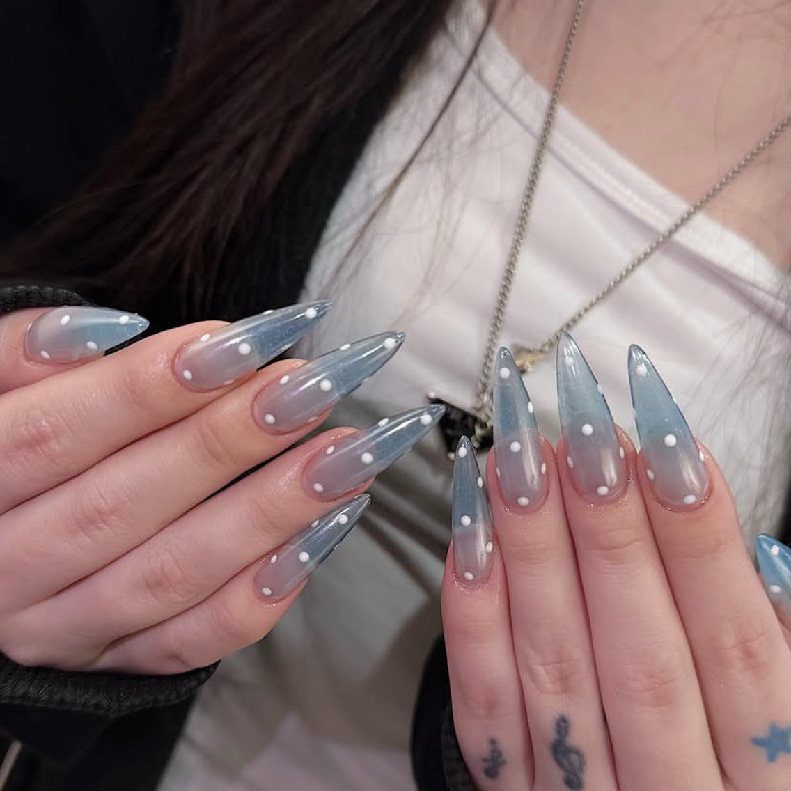 ネイル アートネイル フレンチネイル ジェルネイル キラキラネイル 韓国ネイル ハンドネイル ICE Nailsのネイルデザイン