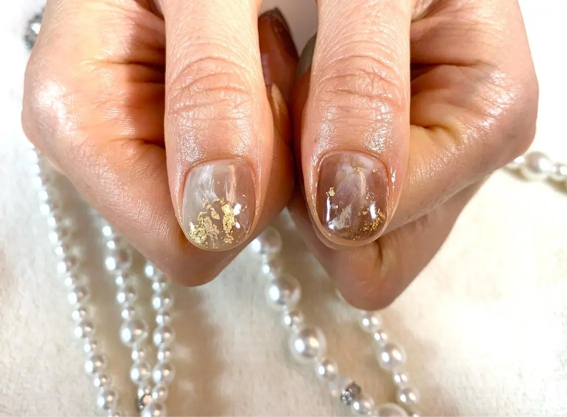 ネイル ニュアンスネイル ハンドネイル 手塚 里奈のネイルデザイン