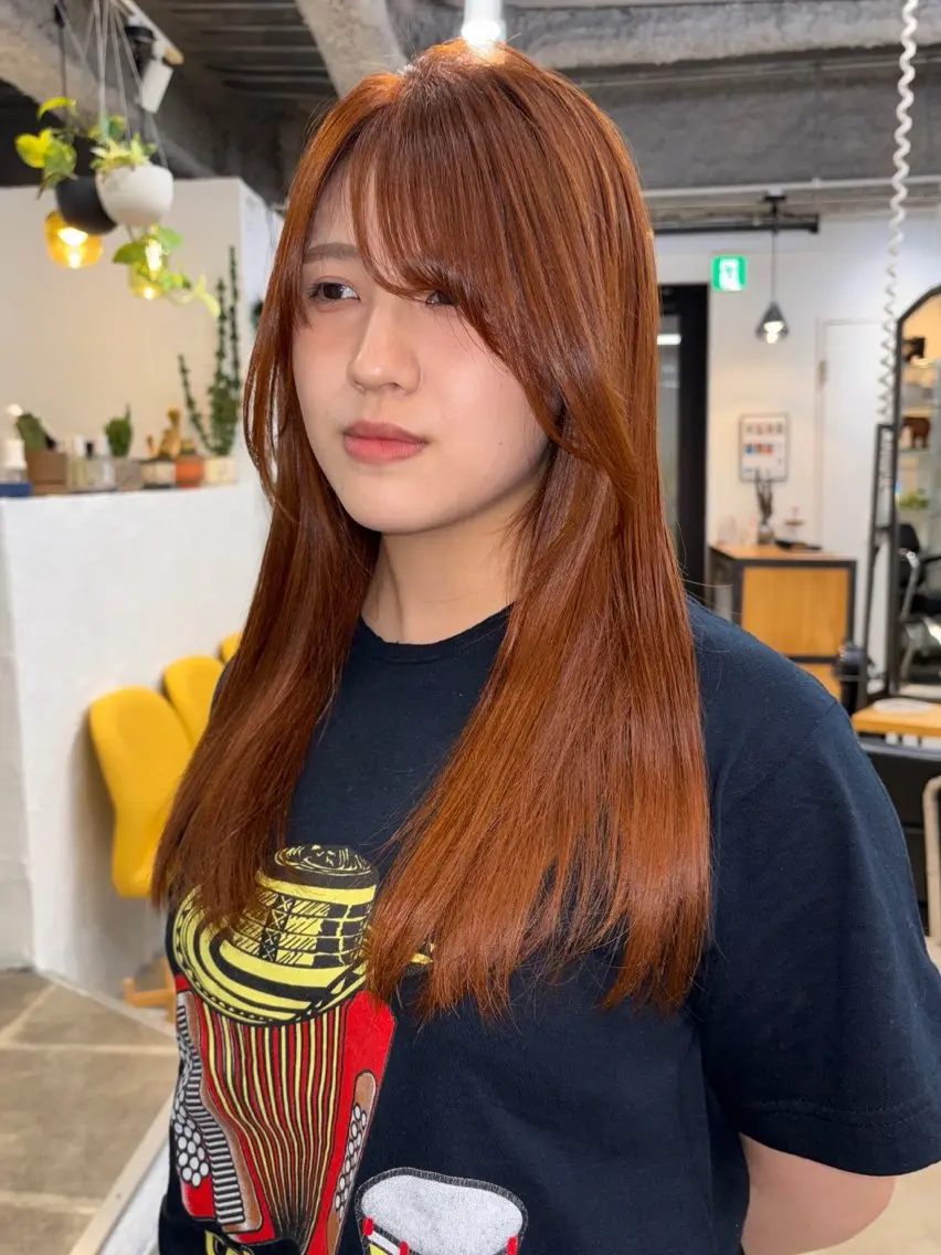 ロング カラー アッシュ ブリーチ ボルドーカラー ブラウンカラー 透明感カラー ヘアカラー トリートメント 暖色系特化さくら /福岡天神/レイヤーのヘアスタイル