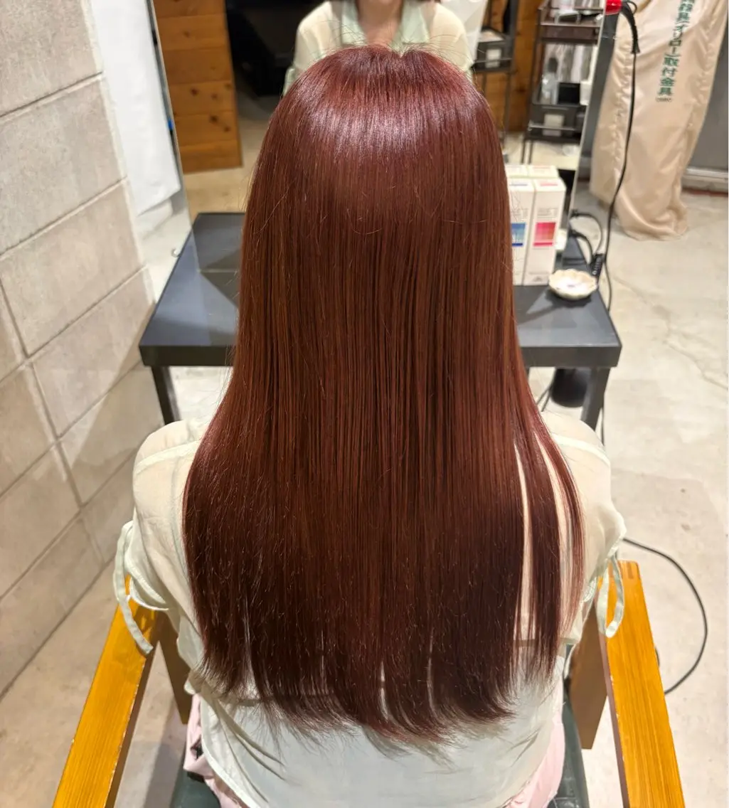 ロング カラー 透明感カラー ダブルカラー ピンクカラー ヘアカラー 髙木 千惺のヘアスタイル