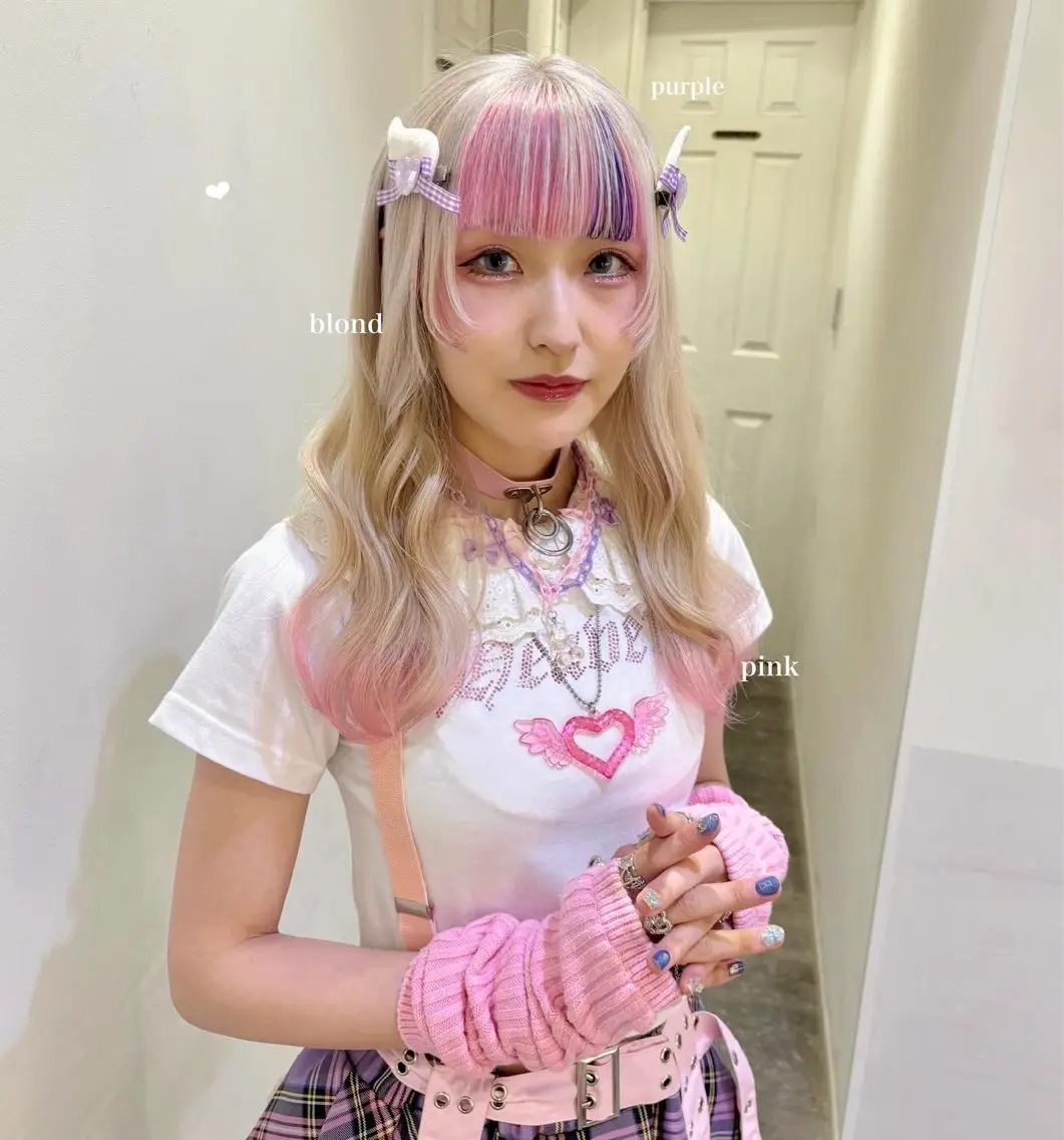 セミロング エクステ ヘアカラー エクステ シールエクステ横浜 🐏☁️miminaのヘアスタイル