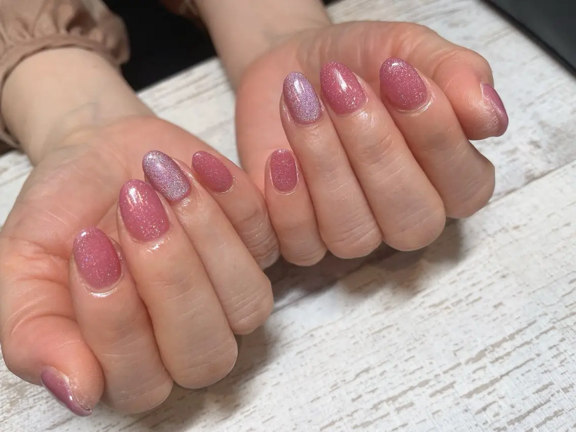 ネイル ラメ(グリッター) マグネットネイル Avant Sakiのネイルデザイン