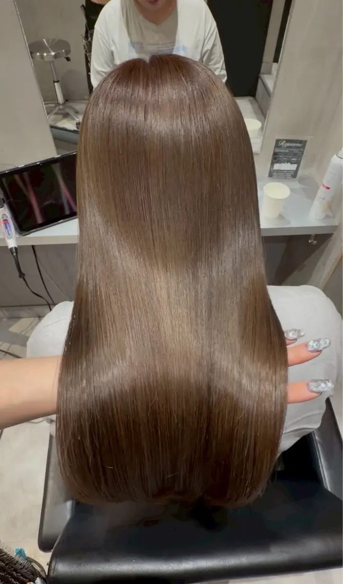 ロング カラー ヘアカラー トリートメント 艶髪×透明感カラー りこのヘアスタイル