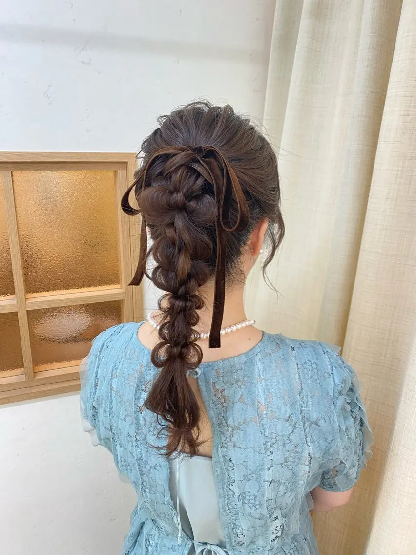💛1日限定3組💛ヘアセット+フルメイク💄お洋服に合わせたトータルコーディネート🌈プロの技でいつもと違う自分に🌷の写真