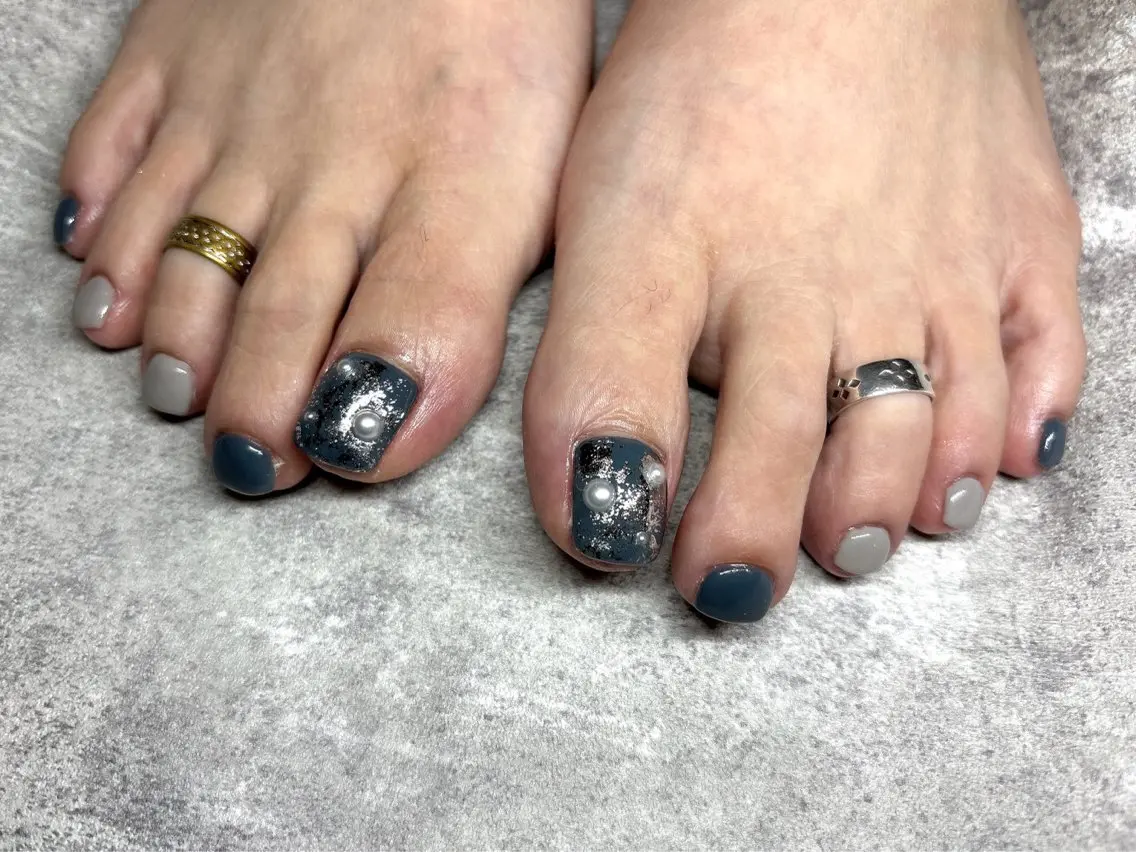 ネイル フットネイル triton上島店 鈴木のネイルデザイン