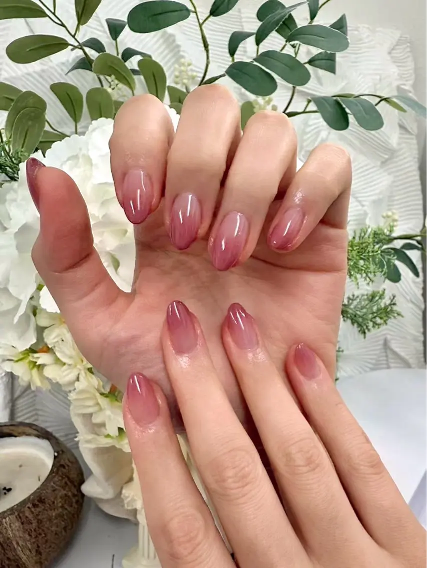 ショート Lynn nail 研修のネイルデザイン