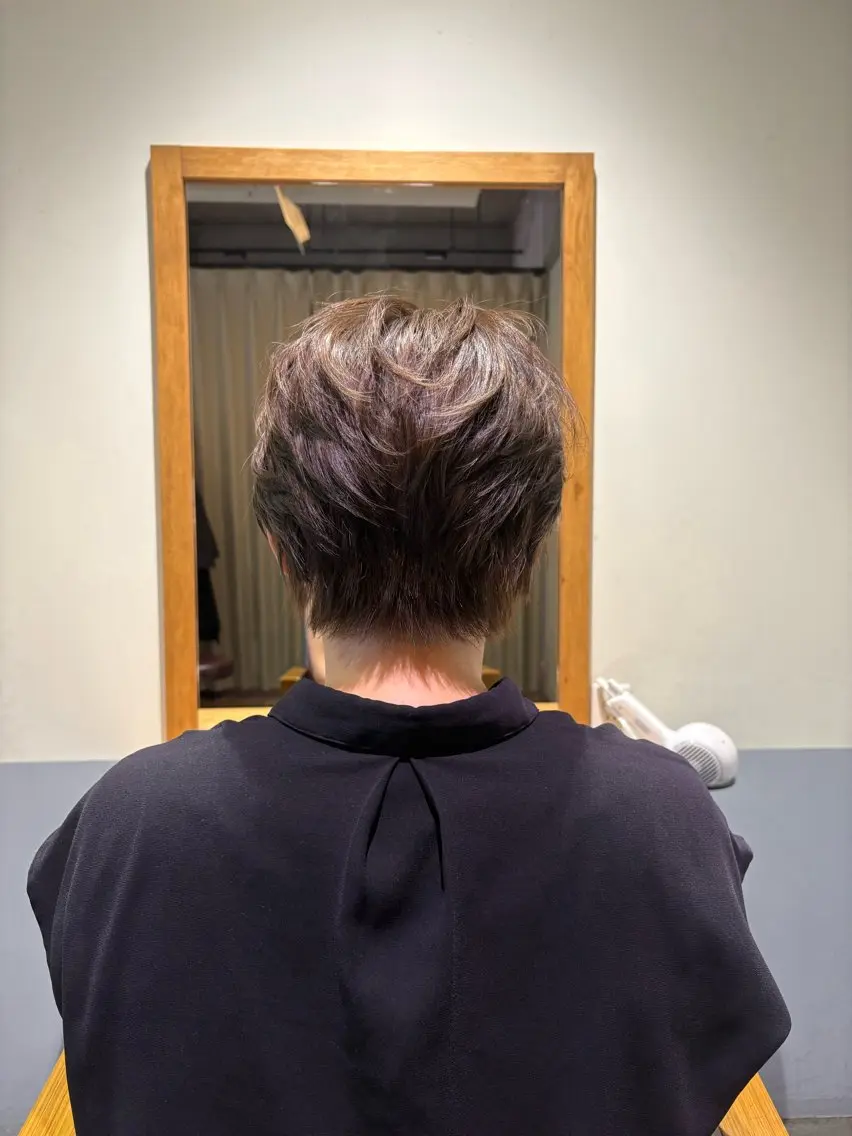 ショート 金谷 梨衣のヘアスタイル